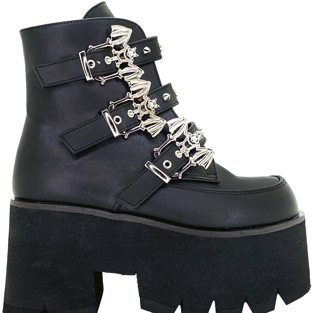 Demonia Ashes 55 Bat Out of Hell Platform Boots - Black